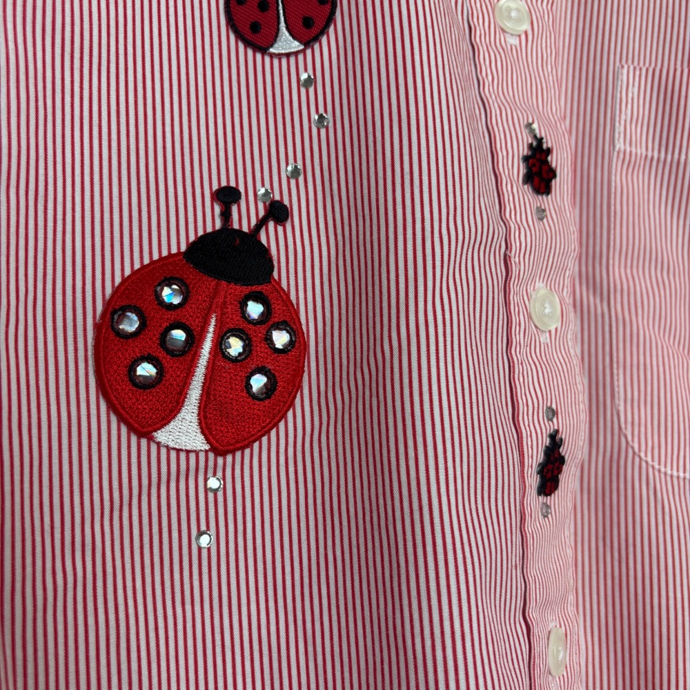 Las Olas Ladybug Embroidered Shirt Womens Small Red Pinstripe Rhinestone Vintage - Picture 8 of 15